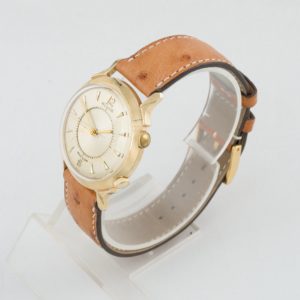 Montre vintage Jaeger-LeCoultre Memovox 1950