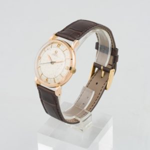 Montre d'occasion Omega Classique or